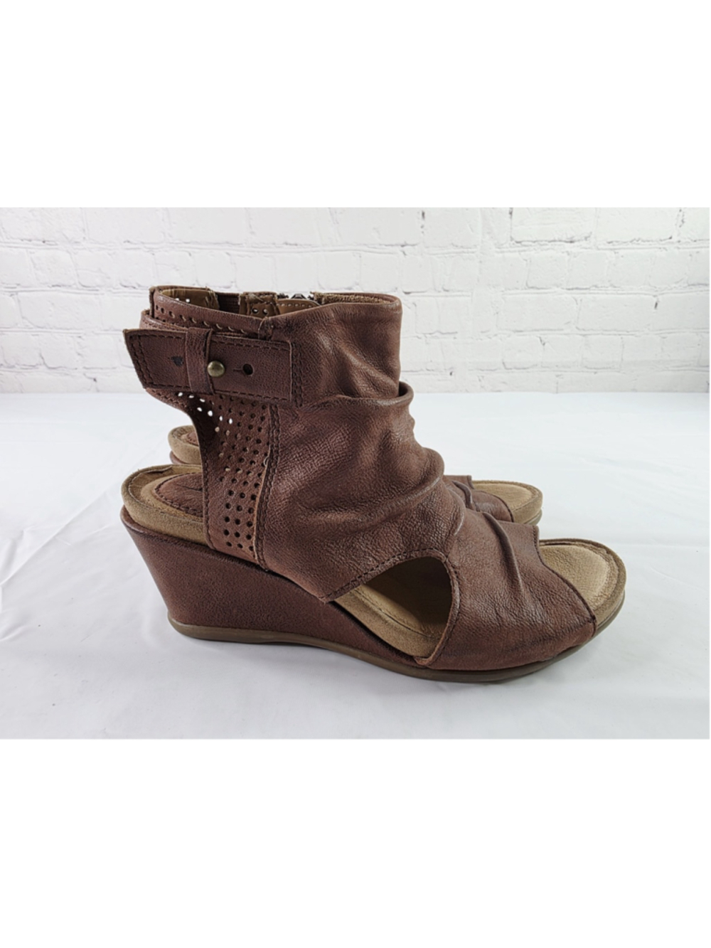 Earth Wedge Peep Toe Booties Sandals Coffee SweetPea Leather Shoes Relief Pod 7